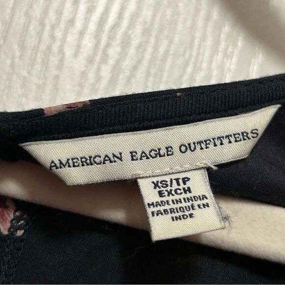 AEO Floral Keyhole Fit and Flare Dress cutout womens XS navy pink preppy cottage - Picture 3 of 16